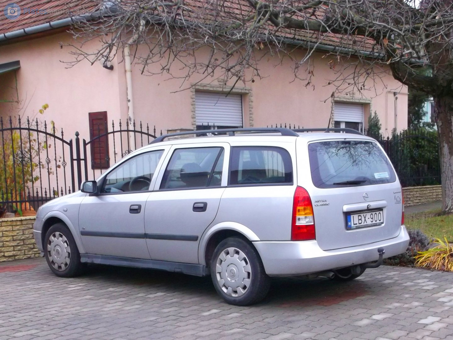 LBX-900, Opel Astra 2nd gen Caravan Wagon (G; T98), 1998–2009