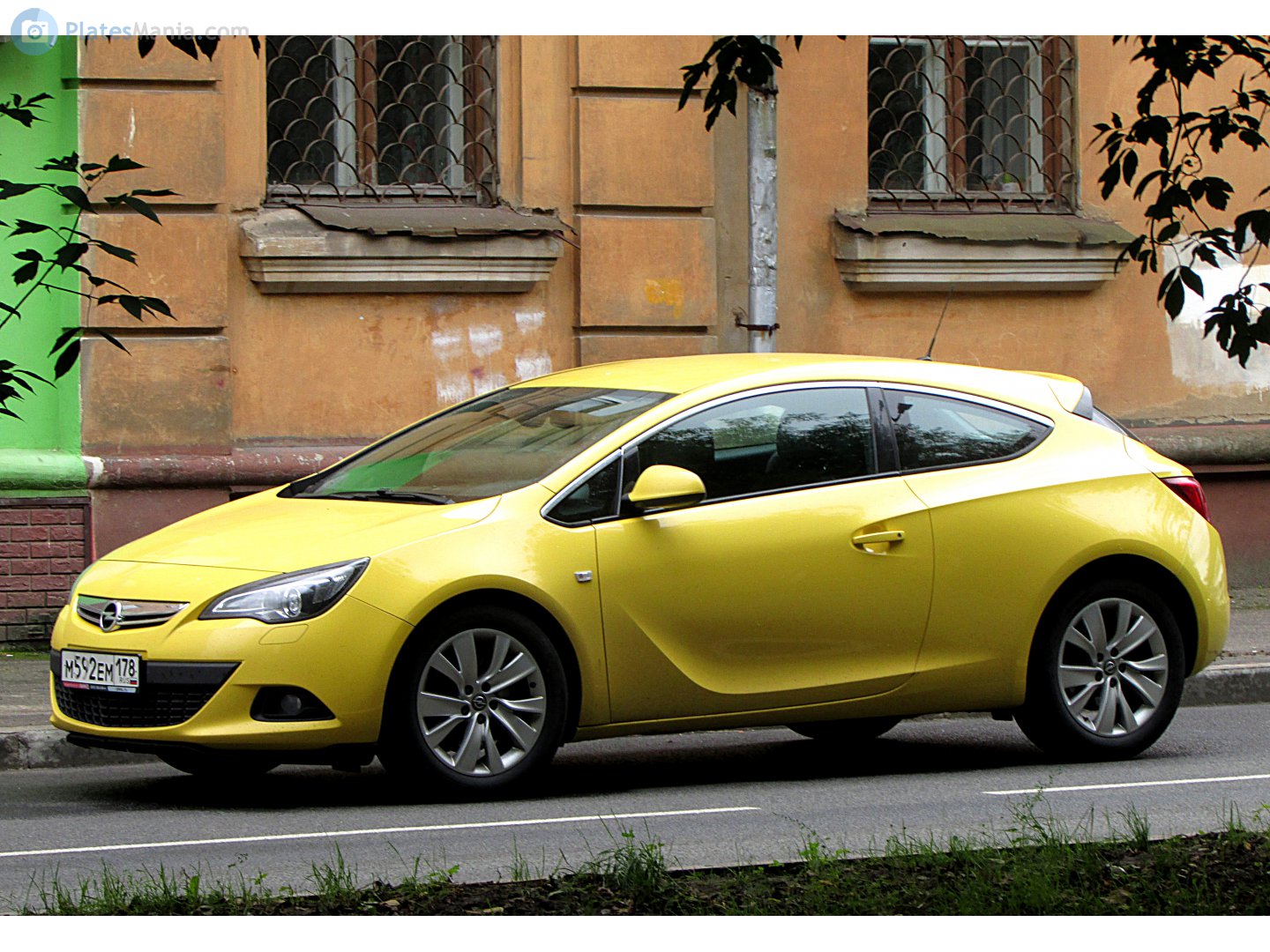 м 592 ем 178, Opel Astra 