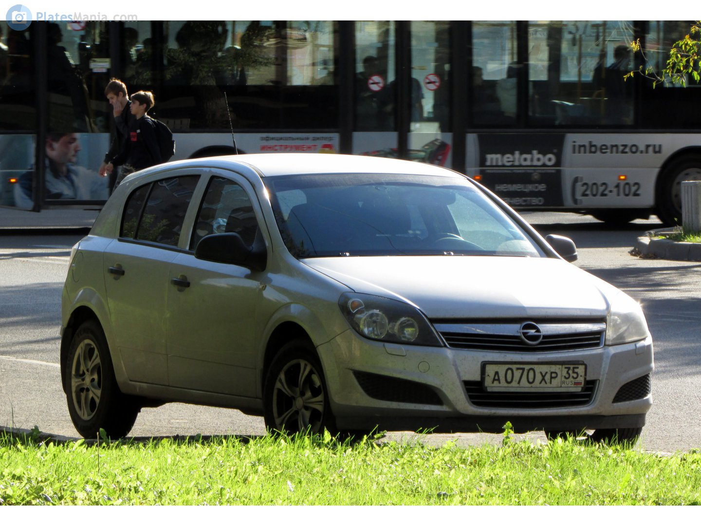 а 070 хр 35, Opel Astra 