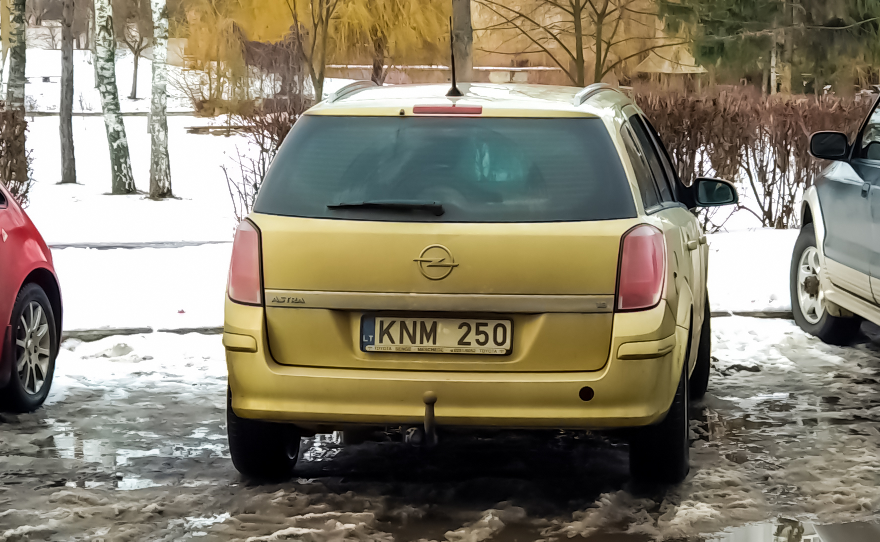 KNM 250, Opel Astra 3rd gen Caravan Wagon (H; A04), 2004–2014