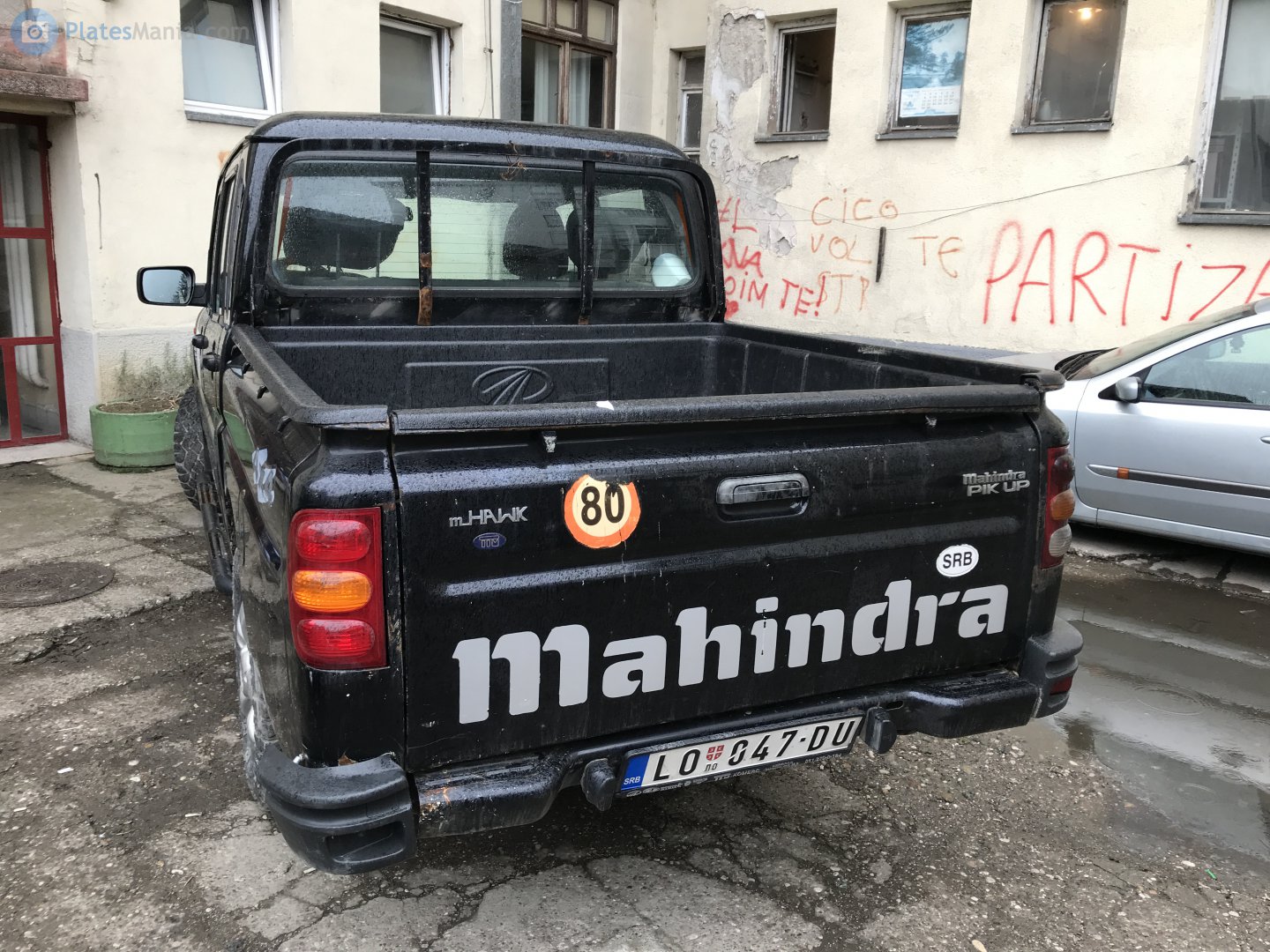 LO 047-DU, Mahindra Pik Up 