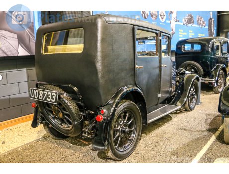 UO 8733, Standard Nine