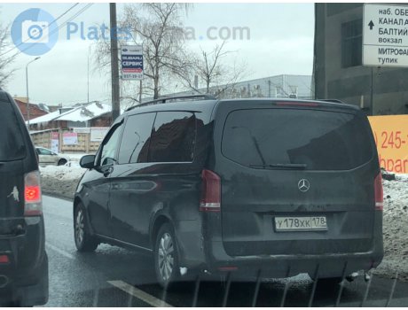 у178хк178, Mercedes-Benz Vito