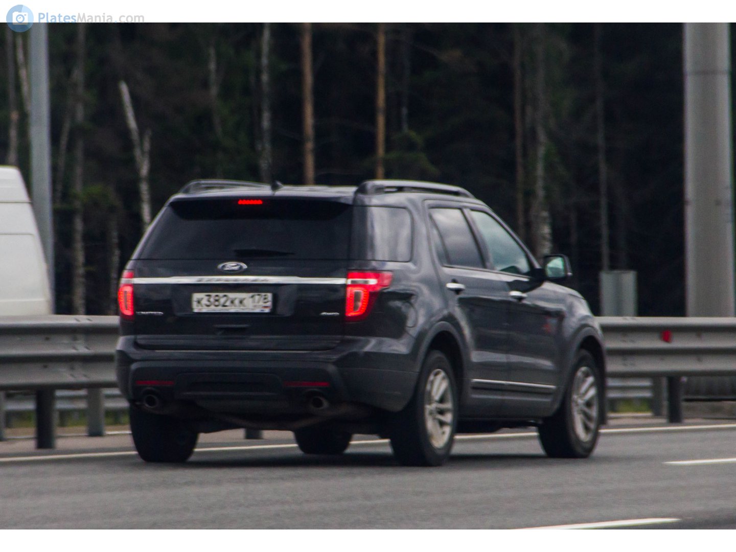 к 382 кк 178, Ford Explorer 5th gen (U502), 2010–2015