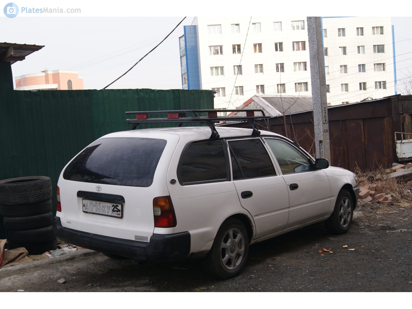 а 016 ку 25, Toyota Corolla 7th gen Wagon (E100), 1991–2002