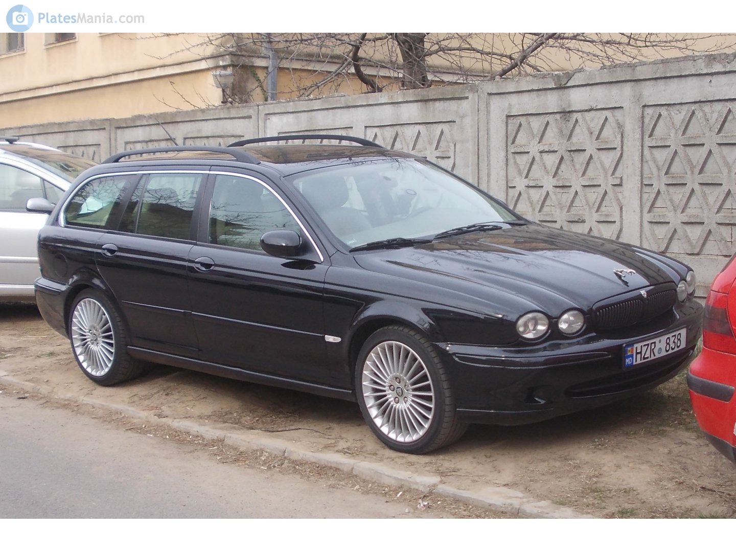 HZR 838, Jaguar X-Type 1st gen SportWagon (X400), 2004–2009