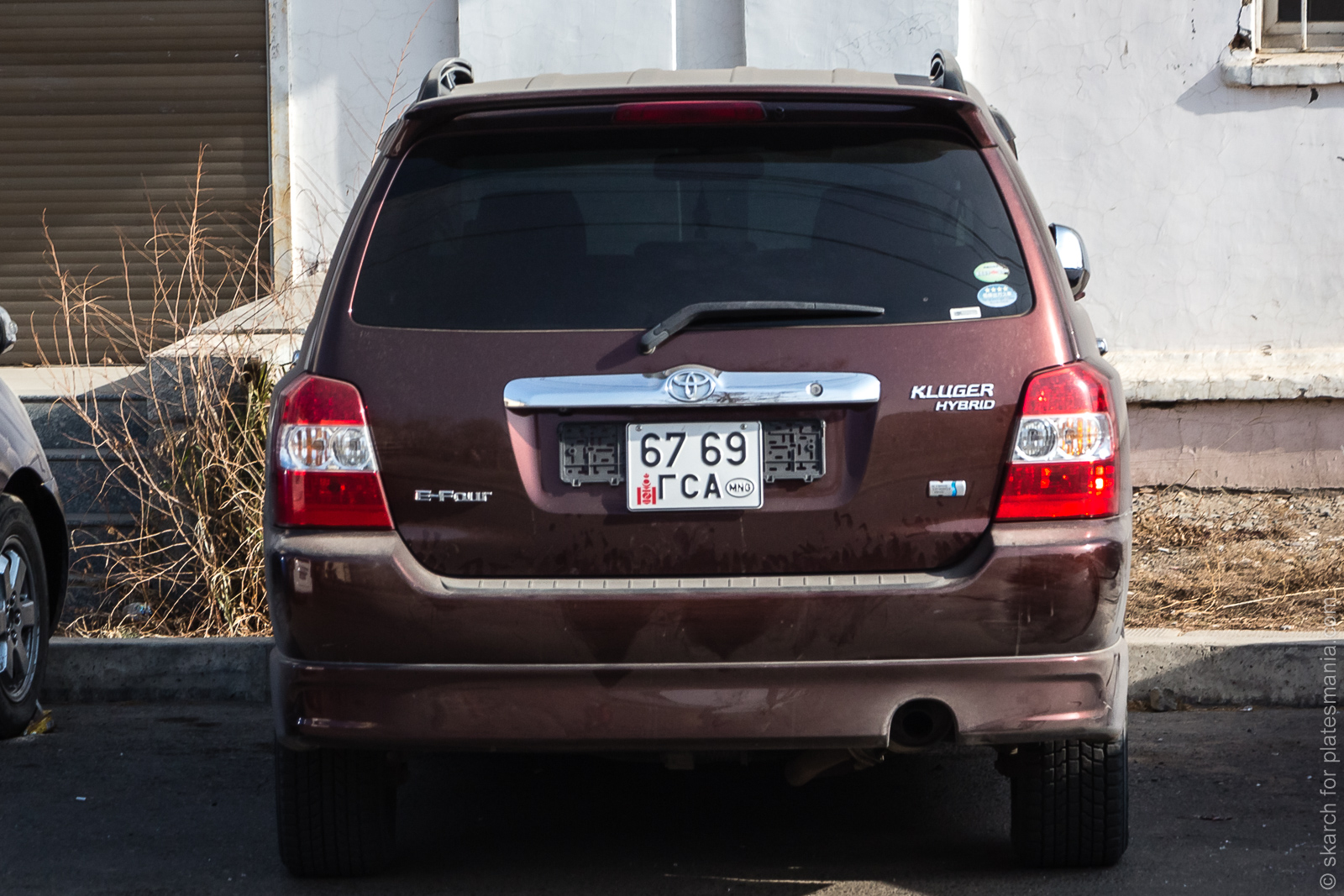 6769 ГСА, Toyota Kluger 1st gen (XU20), 2000–2007