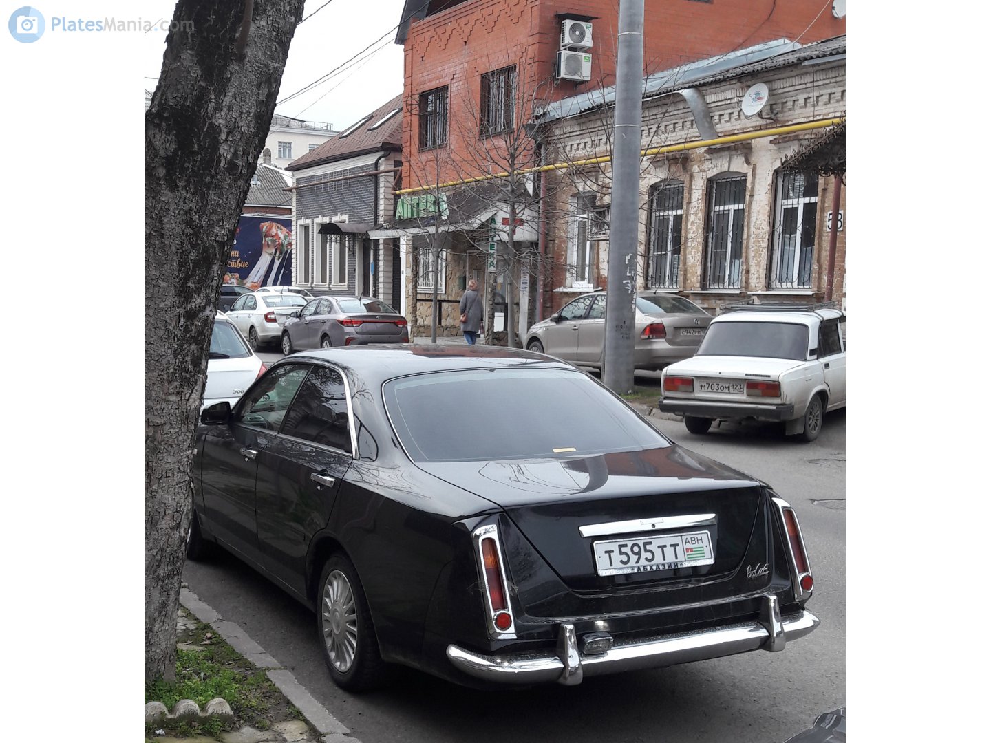 т 595 тт, Mitsuoka Galue 2nd gen (Y34), 1999–2005 (based on Nissan Cedric)