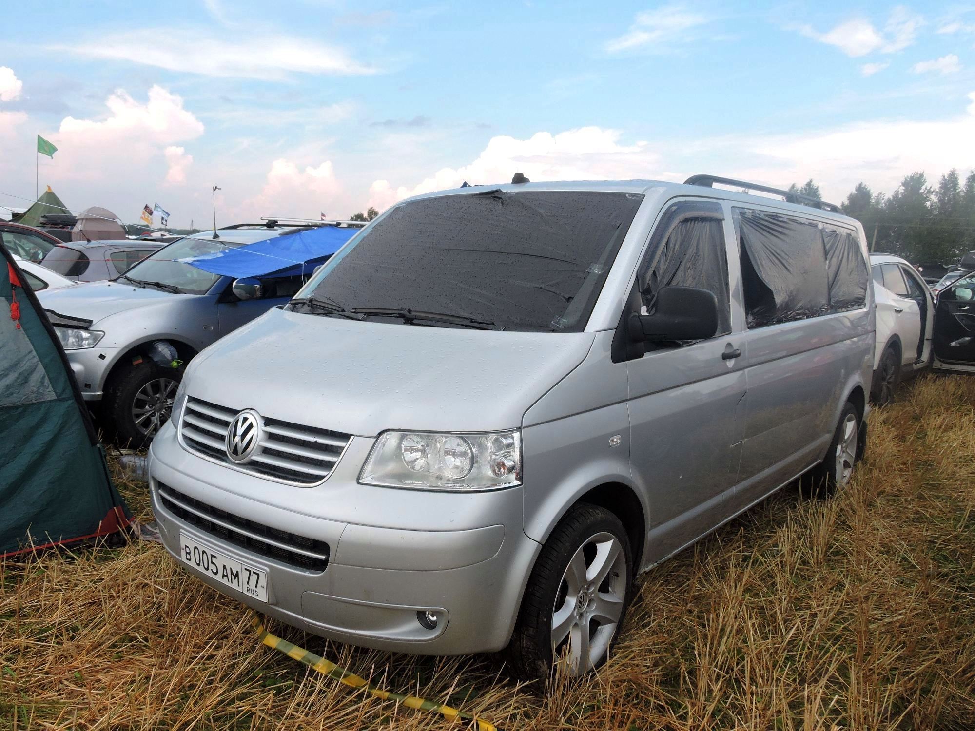 в 005 ам 77, Volkswagen Transporter 5th gen Van (T5) (7E/7H), 2003–2009