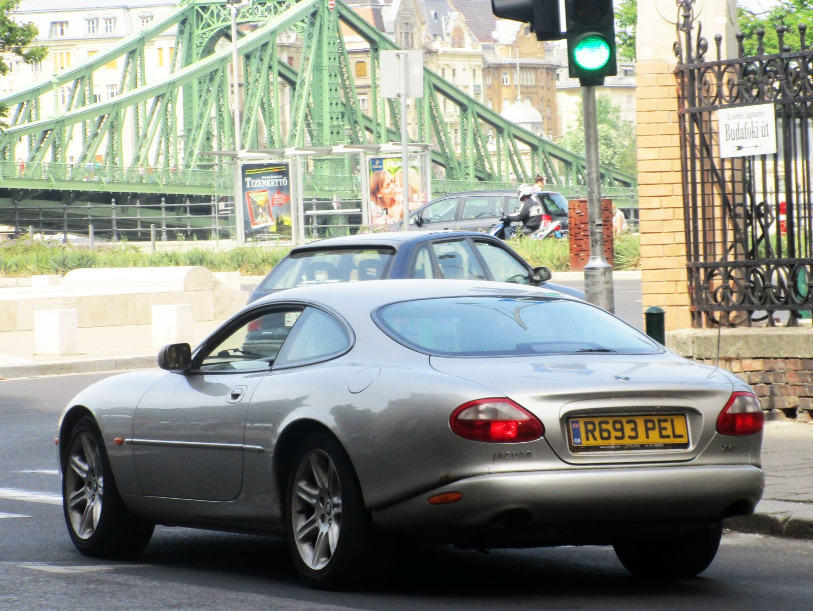 R693PEL, Jaguar XK 1st gen Coupé (X100), 1996–2006
