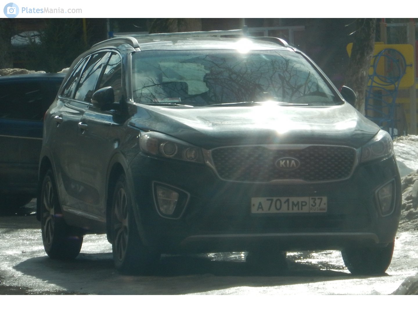 а 701 мр 37, Kia Sorento 