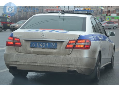 о 0401 78, Mercedes-Benz E-Klasse