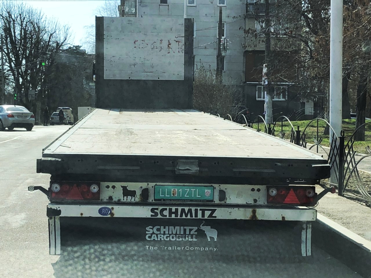 LL 1 ZTL, Schmitz 