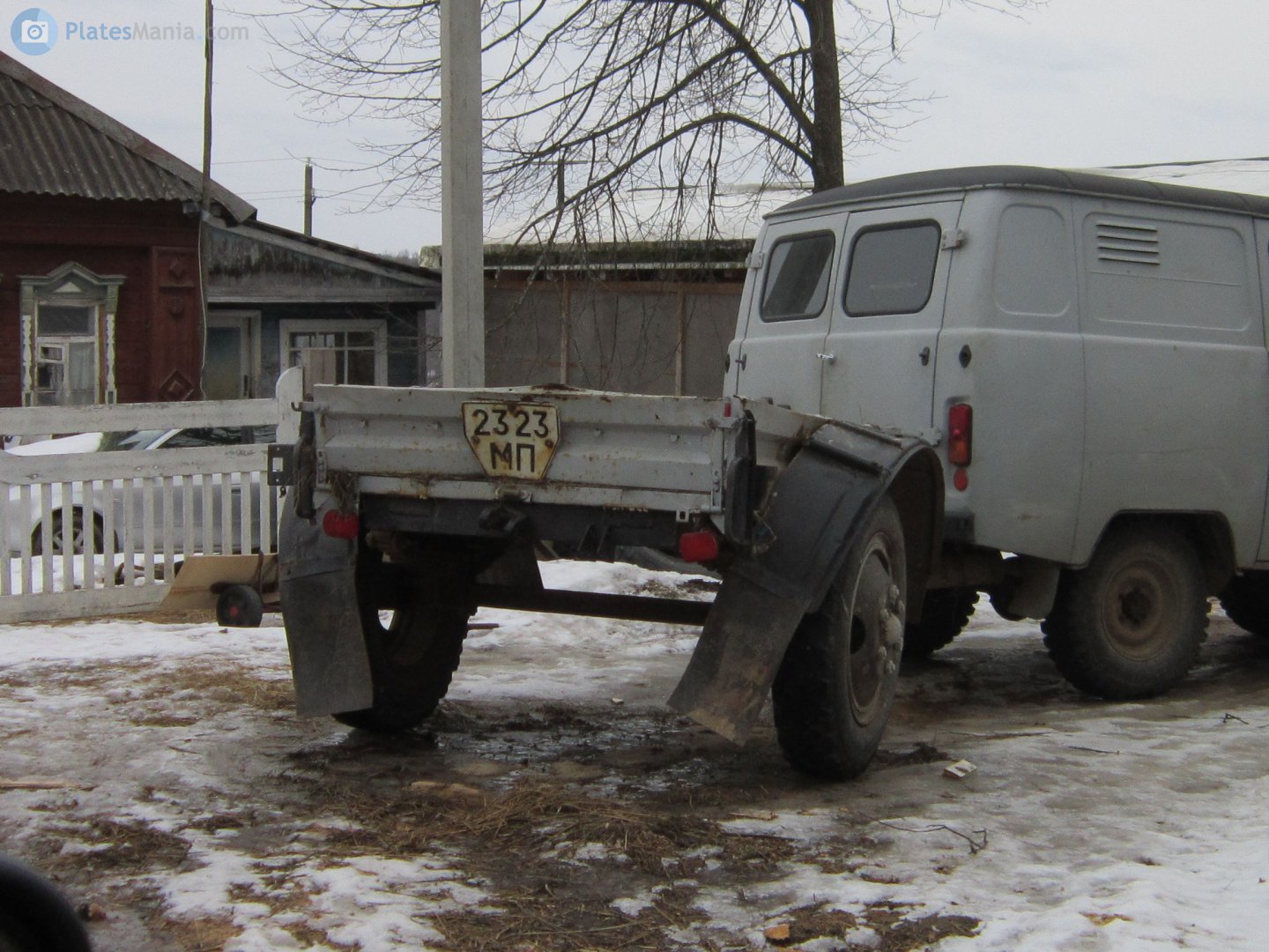 2323 МП, Kurganmashzavod (KMZ) 8136 