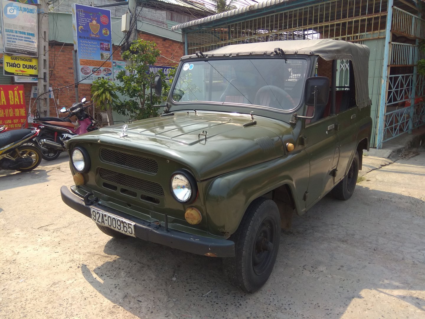 92A-009.65, UAZ 469/3151 