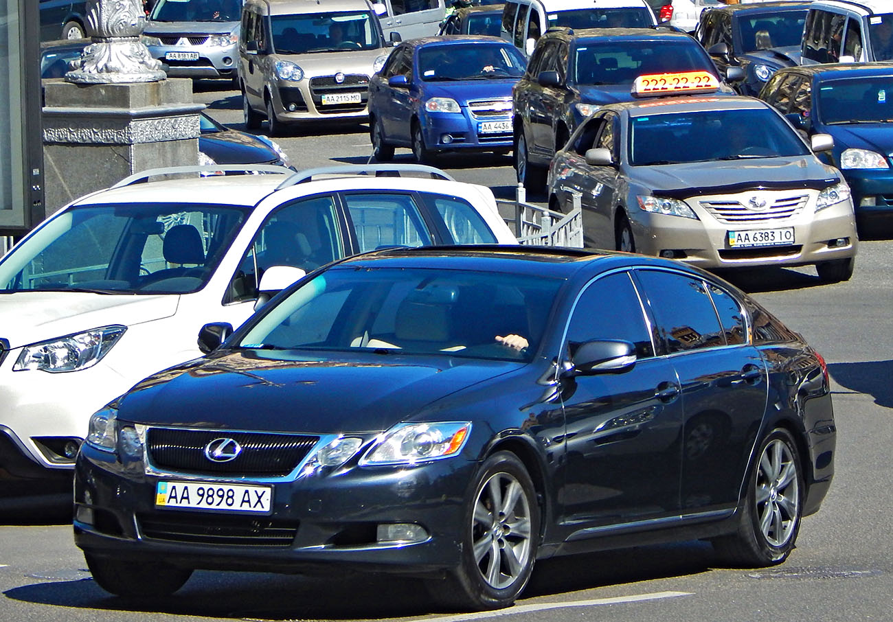 AA 9898 AX, Lexus GS 