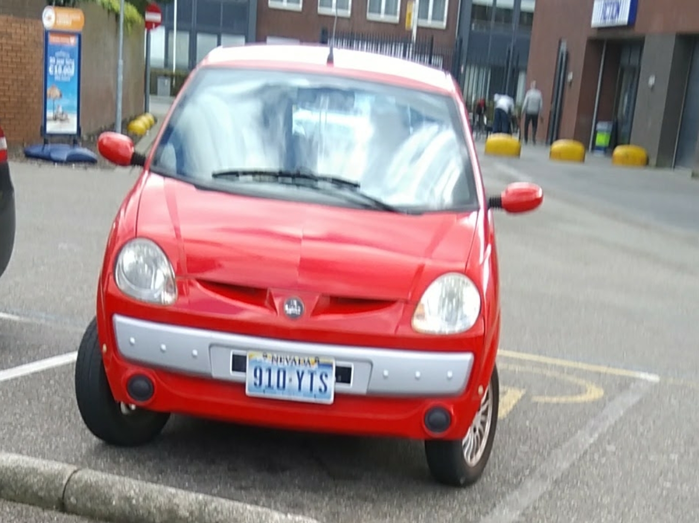 910-YTS, License plate without vehicle 