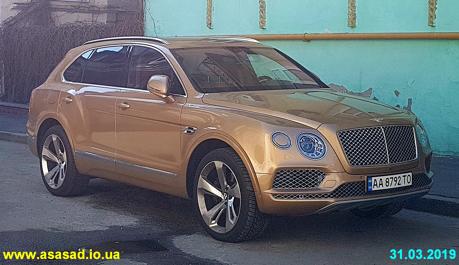 AA 8792 TO, Bentley Bentayga 1st gen (PL71), 2016–2020