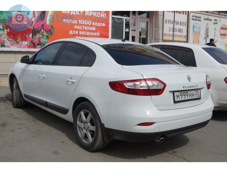 м999нн25, Renault Fluence