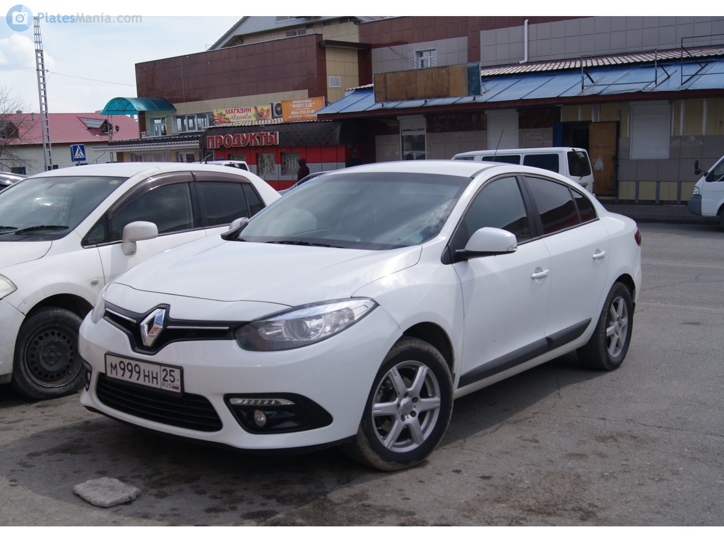 м 999 нн 25, Renault Fluence 1st gen (L38), 2009–2020