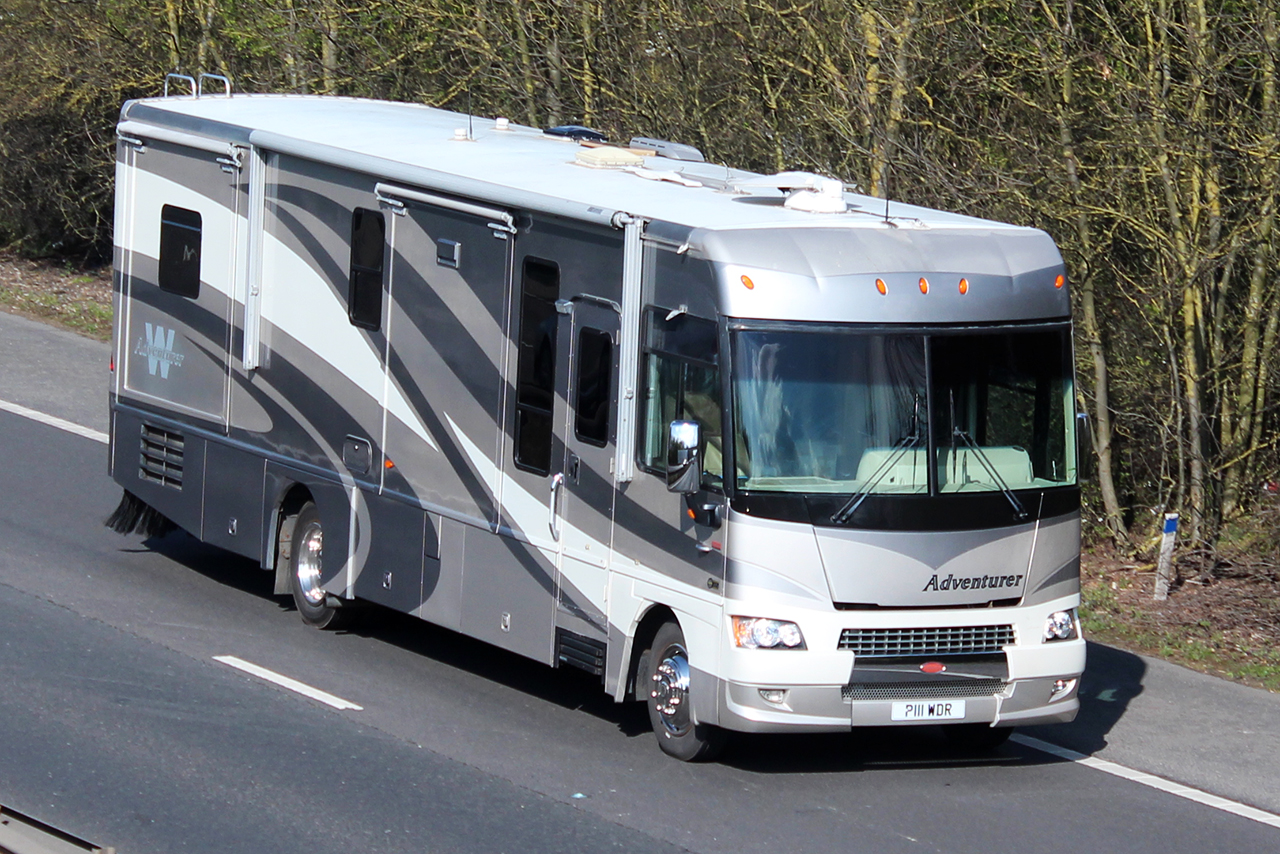P111WDR, Winnebago Adventurer 