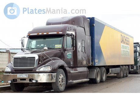 е037ку126, Freightliner Columbia