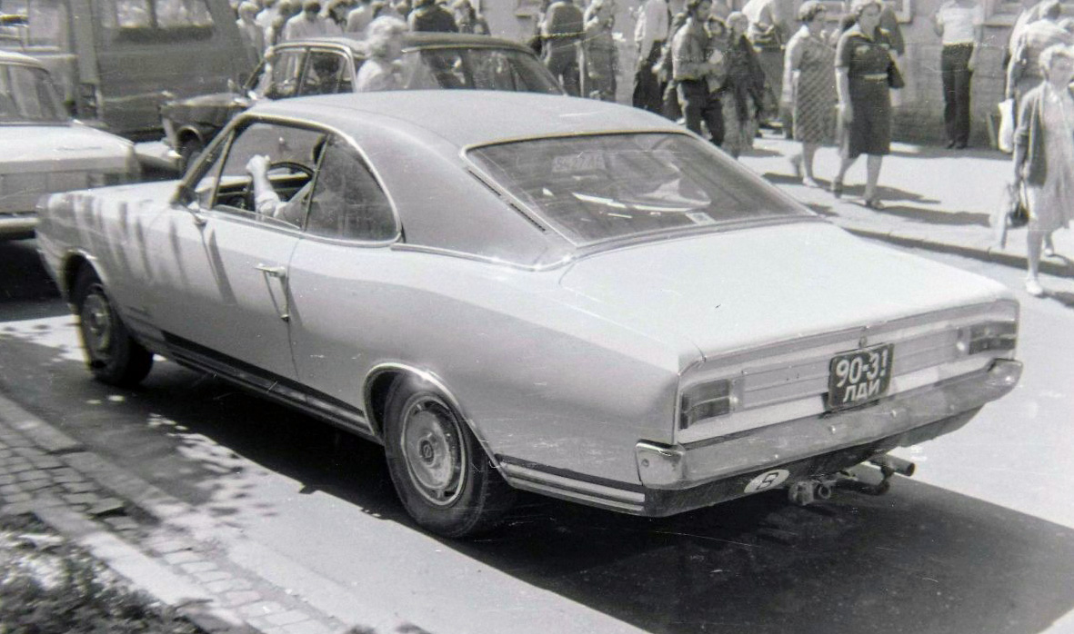 9031 ЛДИ, Opel Commodore 1st gen Coupé (A), 1967–1972