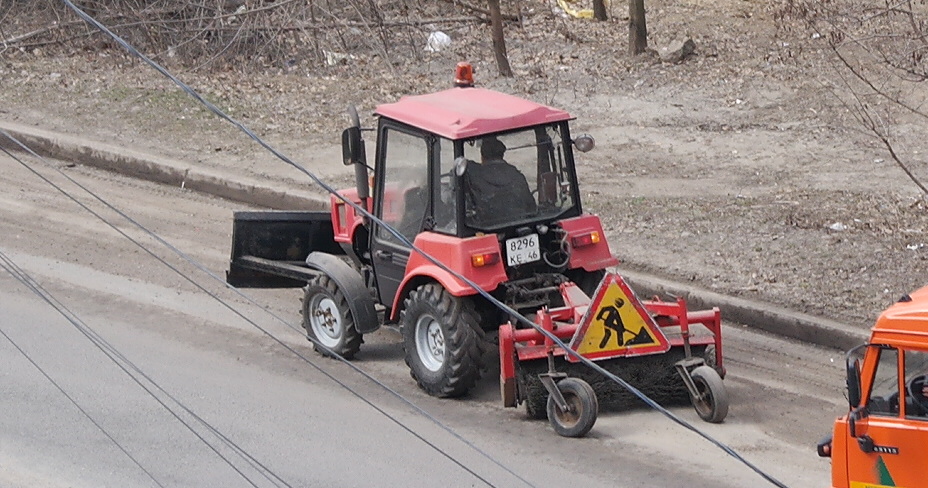 8296 ке 46, Belarus (MTZ) 320 