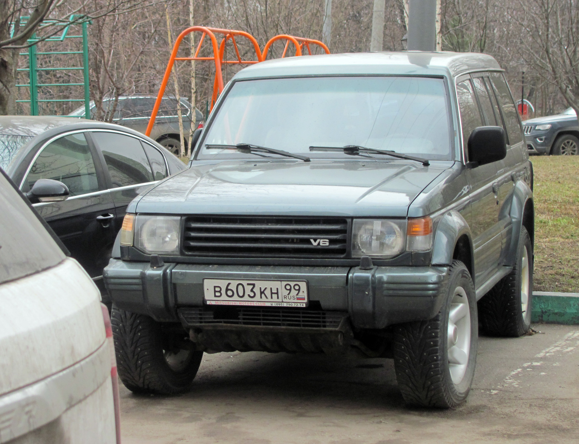 в 603 кн 99, Mitsubishi Pajero 