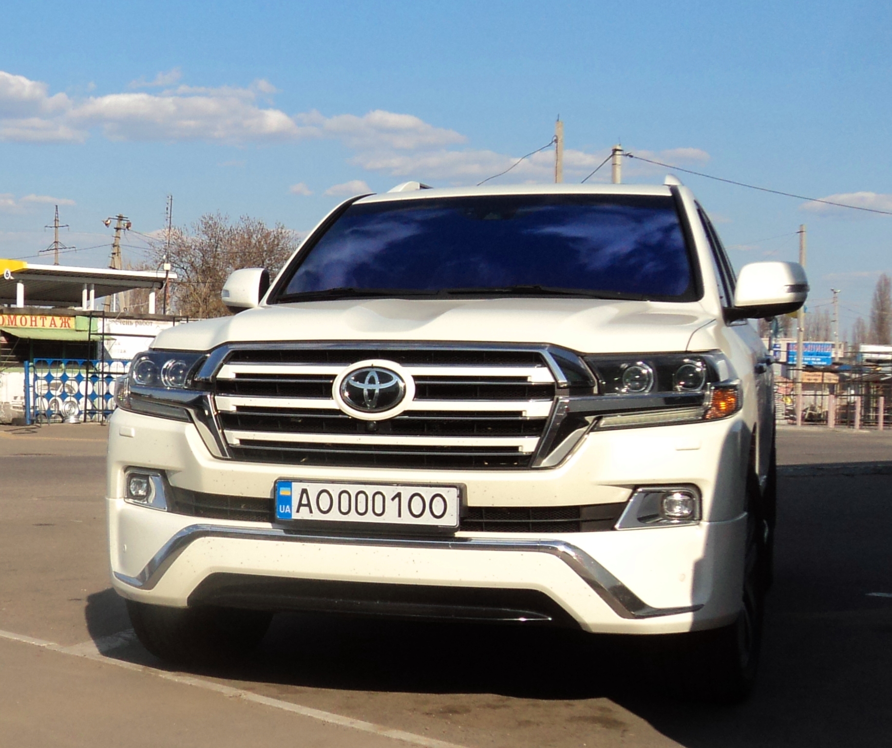 AO 0001 OO, Toyota Land Cruiser 200 (J200), 2nd facelift, 2015–2021