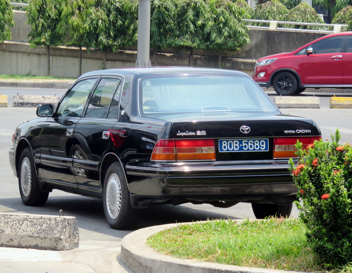80B-5689, Toyota Crown 10th gen Sedan (S150), 1995–2001
