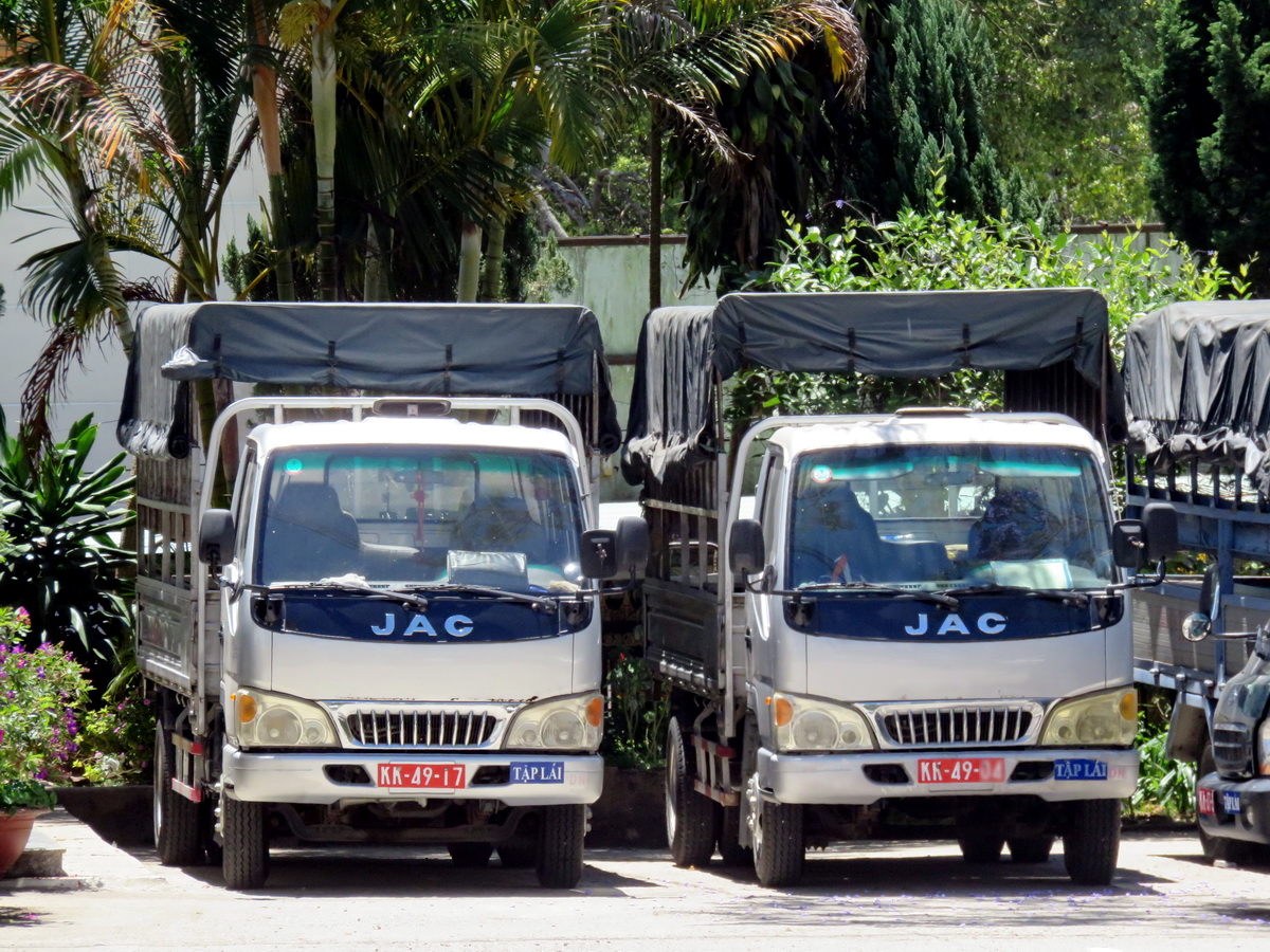 KK-49-17, JAC Shuailing 