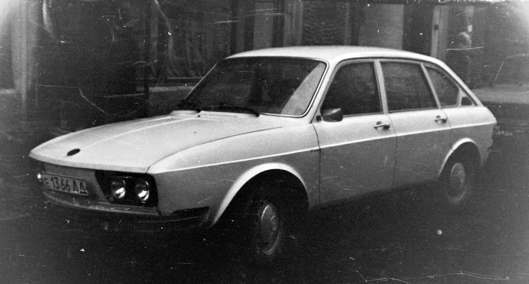 е 1366 ЛД, Volkswagen Typ 4 (412) 4-door Fastback, 1972–1974