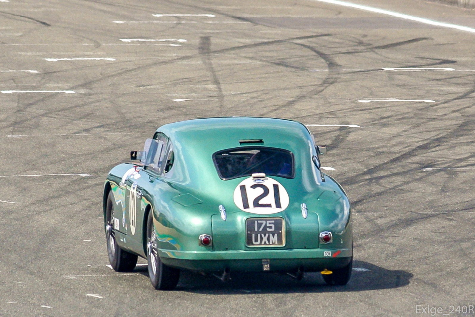 175UXM, Aston Martin DB2/4 