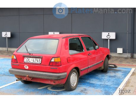 DL-4745, Volkswagen Golf
