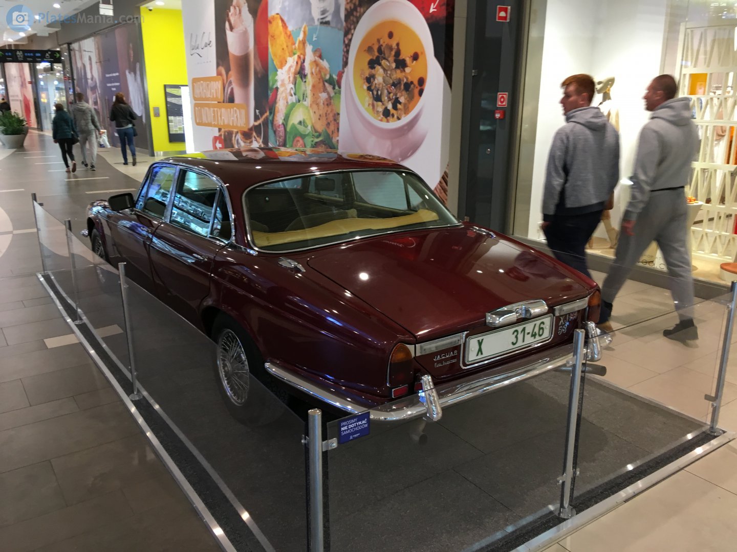 X 3146, Jaguar XJ 1st gen Sedan (Series 1/2/3), 1968–1992