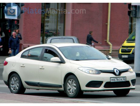 м676ск32, Renault Fluence