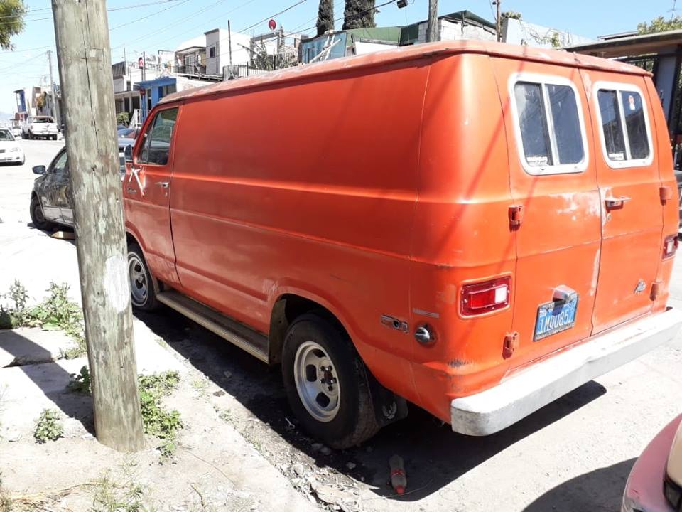 1MQU852, Dodge Tradesman 