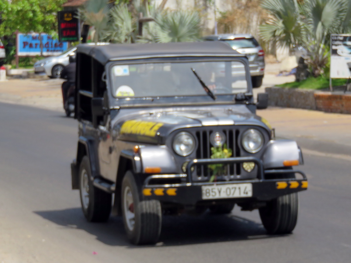 85Y-0714, Jeep CJ-Series 
