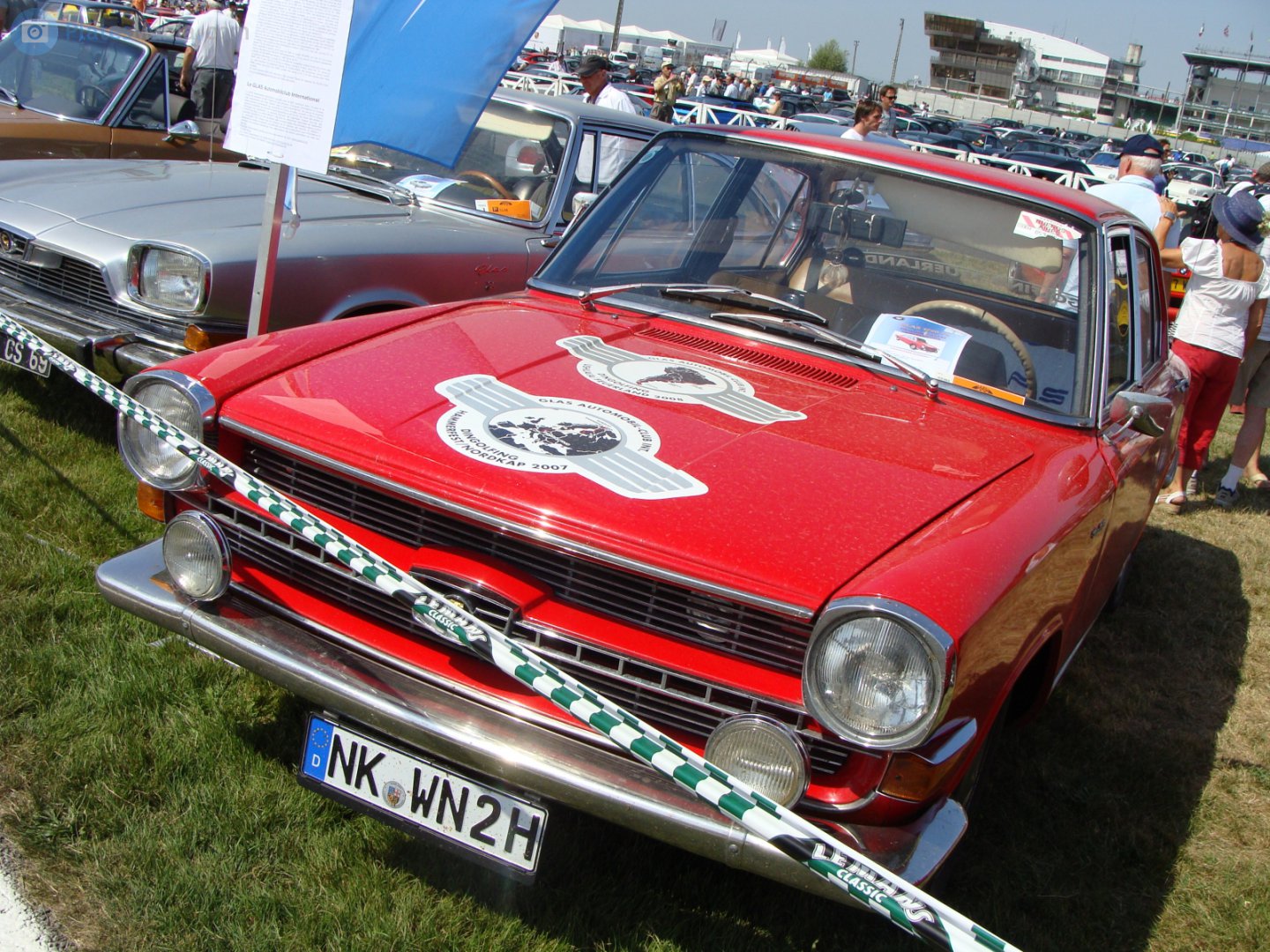 NK WN 2 H, Glas 1700 