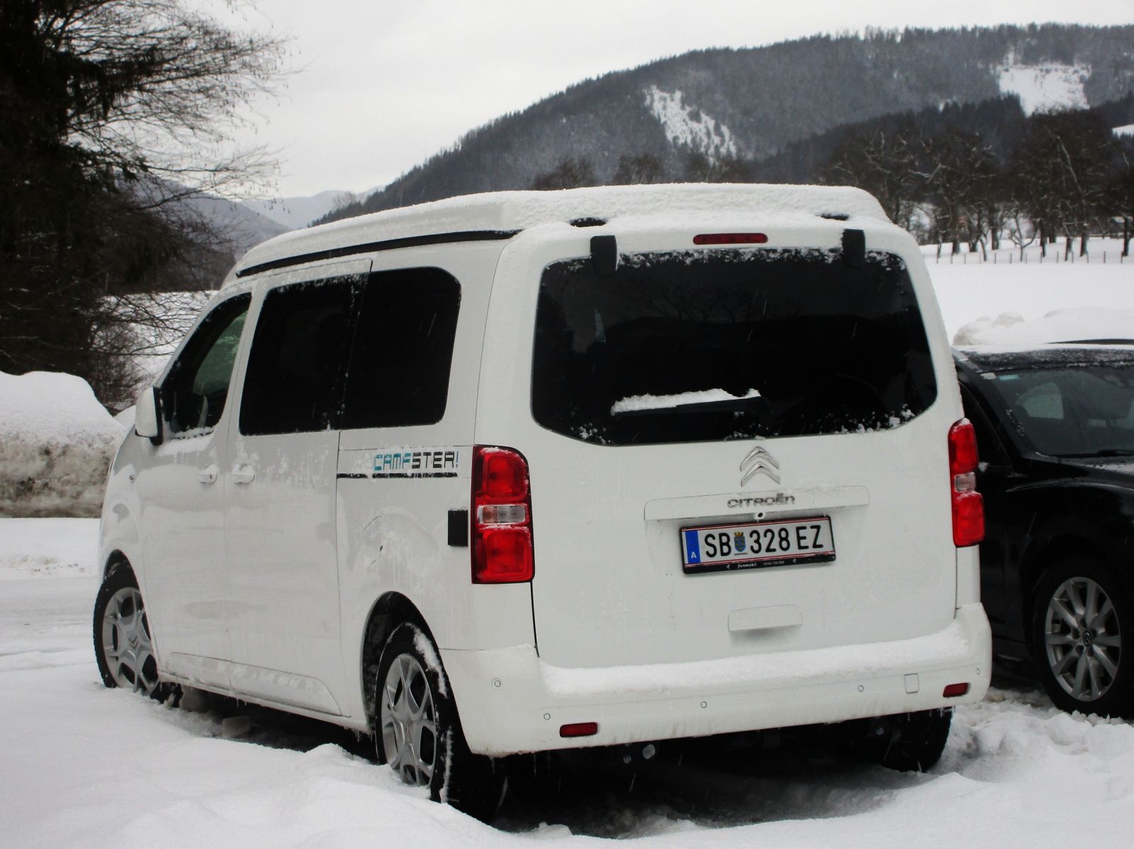 SB 328 EZ, Pössl Campster 