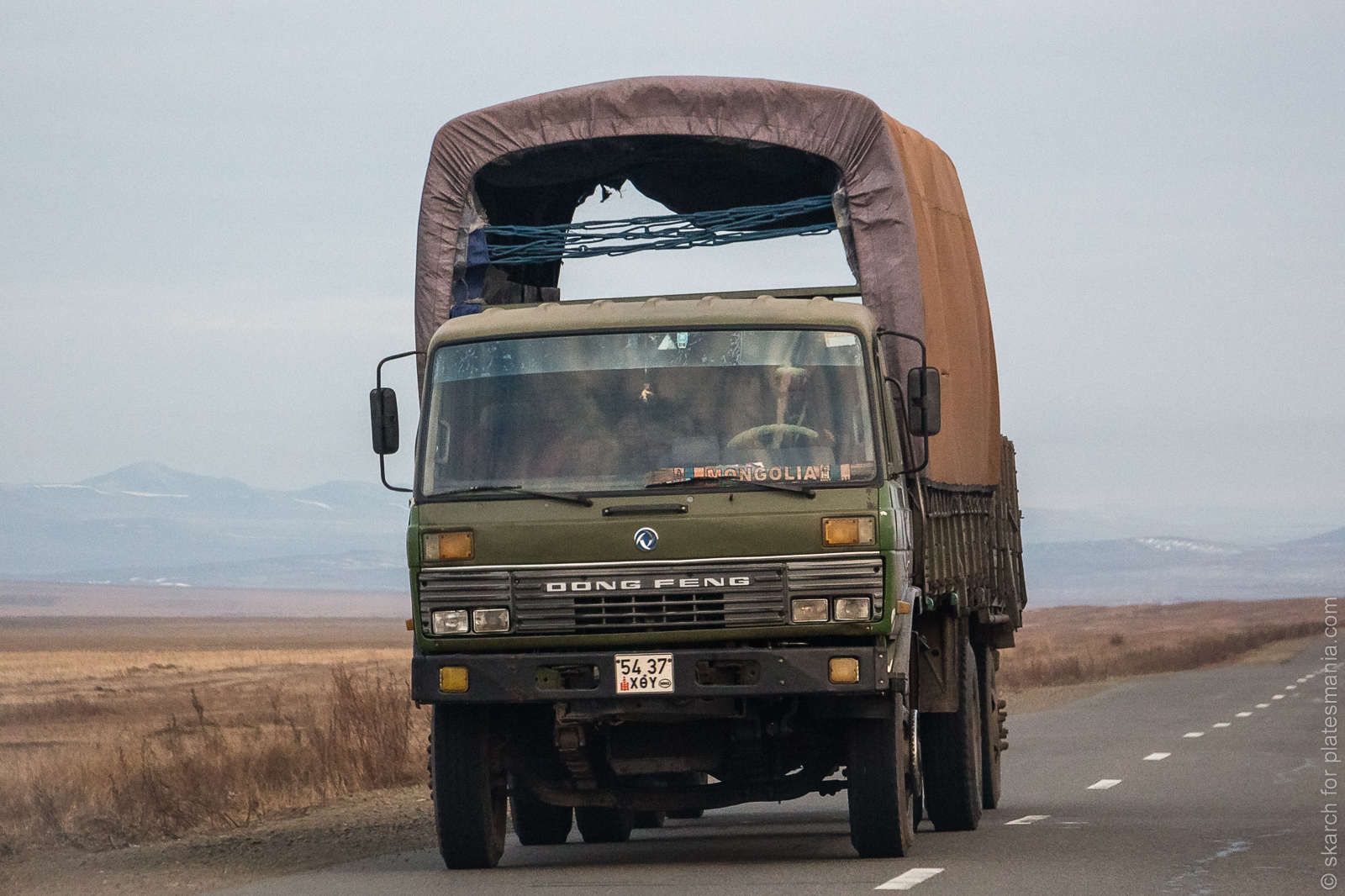 5437 ХӨҮ, DongFeng 145/153-Series 