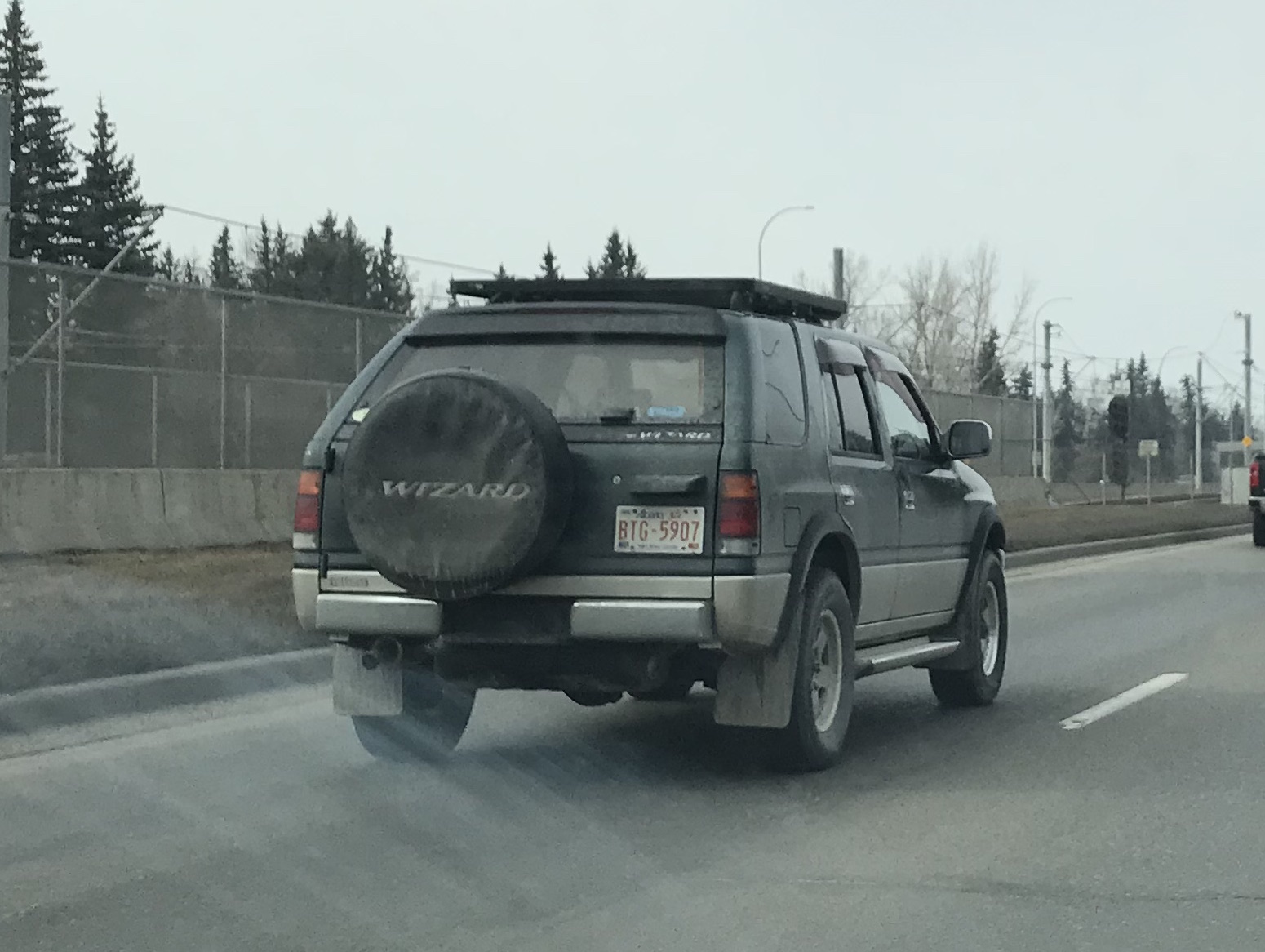 BTG-5907, Isuzu MU Wizard 1st gen (UCS55/UCS69GW), 1990–1998