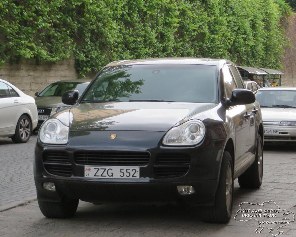 ZZG-552, Porsche Cayenne 1st gen (955; 9PA), 2002–2007