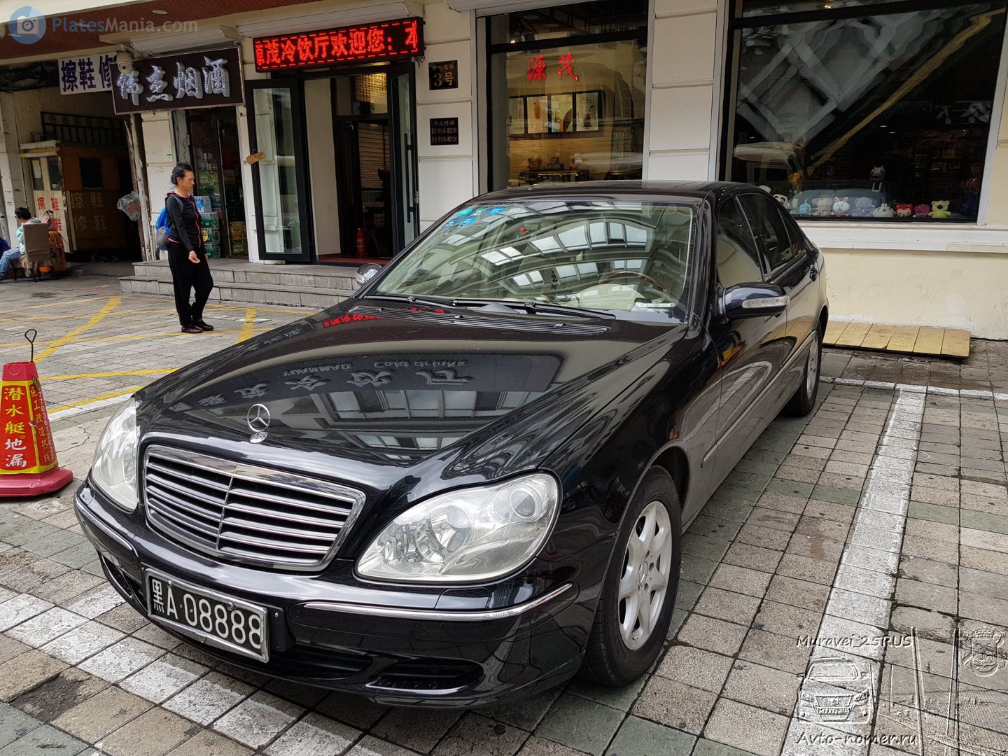 黑A·08888, Mercedes-Benz S-Klasse 6th gen (W220/V220), 1998–2005
