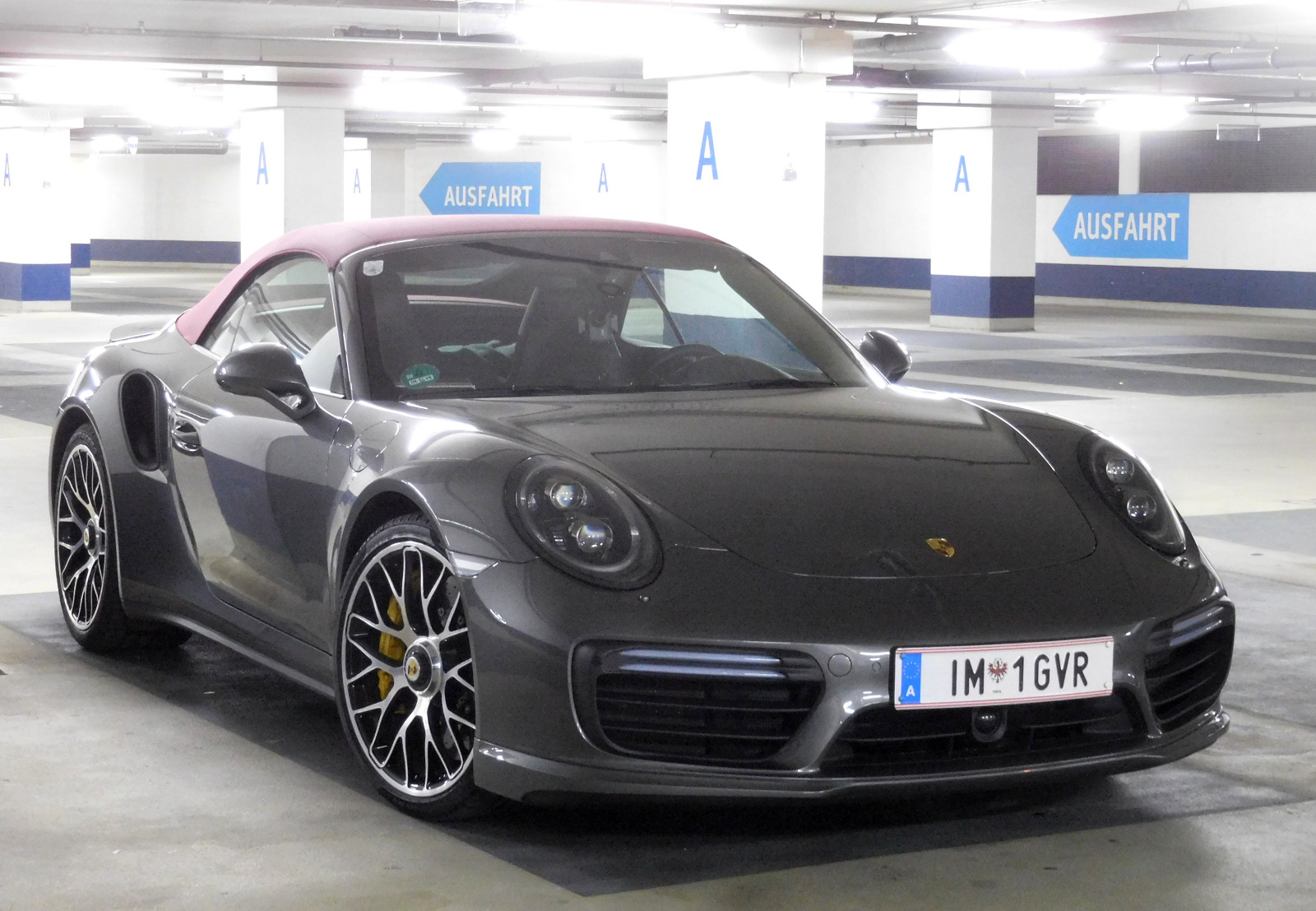 IM 1 GVR, Porsche 911 7th gen Cabrio (991.1), 2011–2017