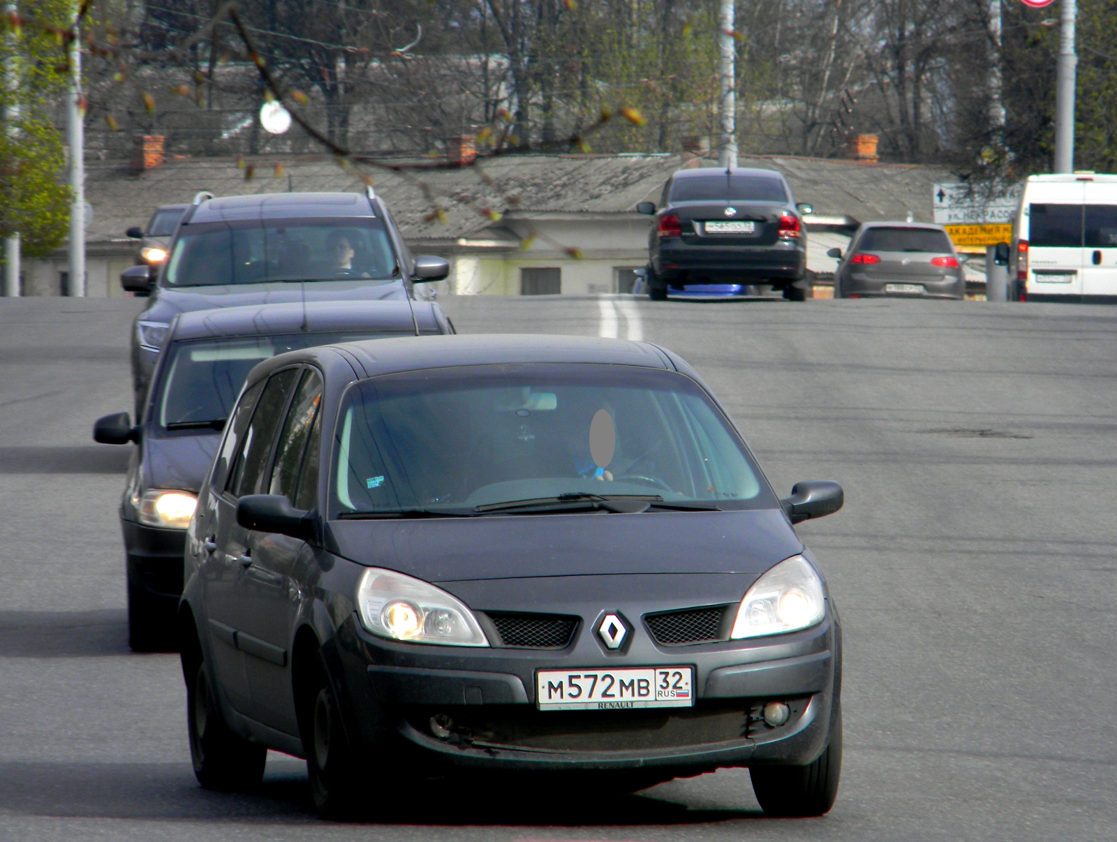 м 572 мв 32, Renault Scénic 2nd gen Grand (R84), 2004–2009