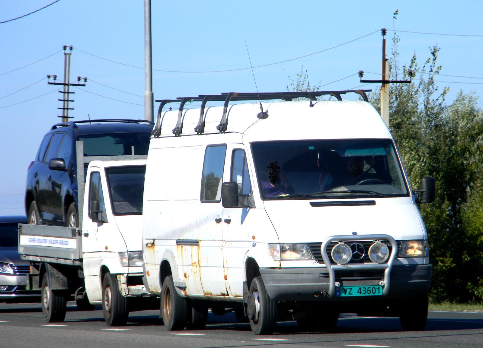 YZ 43601, Mercedes-Benz Sprinter 1st gen (W901–904), 1995–2001