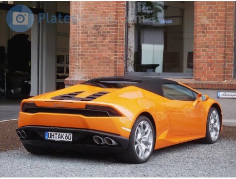 UH AK 60, Lamborghini Huracán