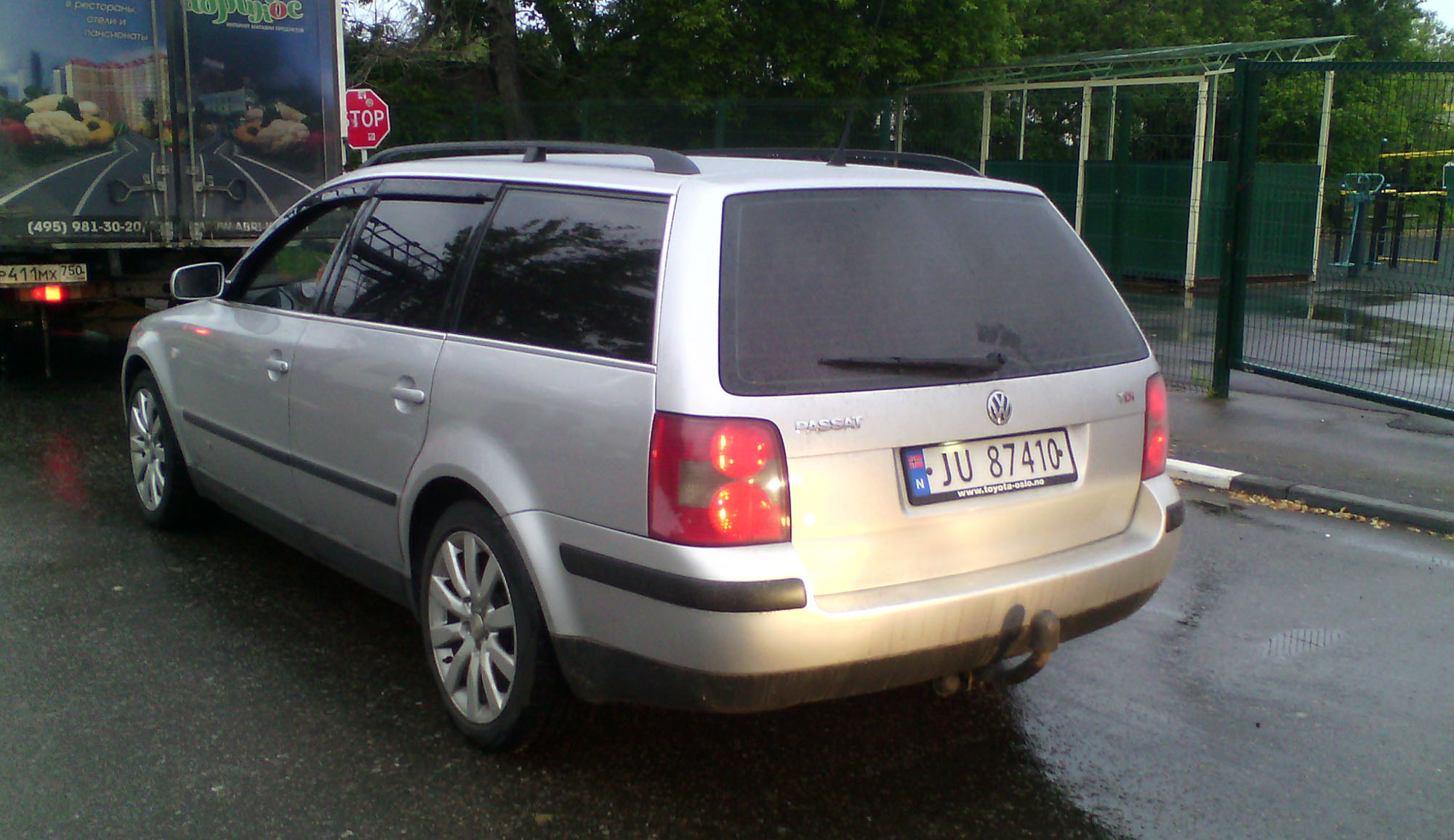 JU 87410, Volkswagen Passat 5th gen Variant (B5.5; 3BG), facelift, 2000–2005